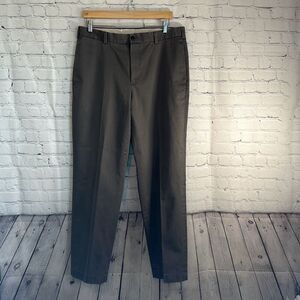 Brooks Brothers Men's Dark Olive Green Chinos
